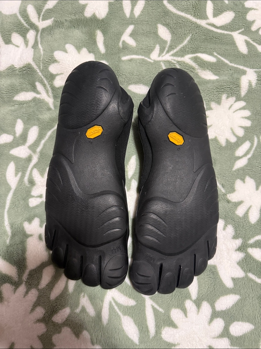 Vibram Men's Black Five-Toe Slip-On Shoes with Orange Insole - Picture 2 of 3